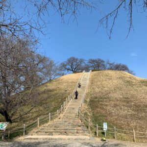 1300年前に建造された「さきたま古墳」公園内②