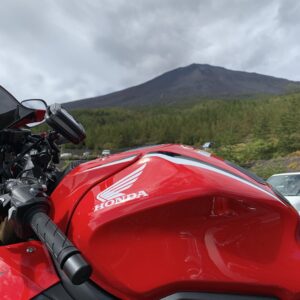 須走口五合目からの富士山山頂with CBR650R
