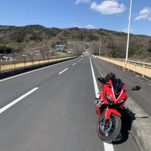 伸びやかな久那橋の風景with CBR650R②