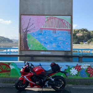 高滝ダム上のpictureとCBR650R②