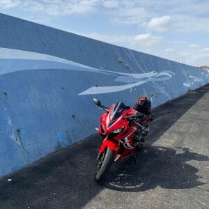 房総半島・外房のいいおかみなと公園にてwith CBR650R