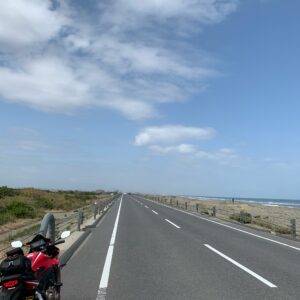 九十九里有料道路の海が見えるエリアにてwith CBR650R②