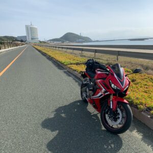 渥美半島西端を走るシーサイドラインにてwith CBR650R①