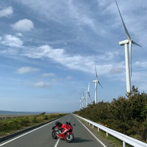 渥美半島西端を走るシーサイドライン「風車ロード」にてwith CBR650R②