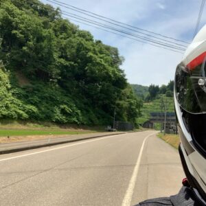 伸びやかな新潟山間ロード、R403とR253を結ぶr13にて