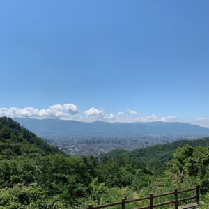 甲府市和田峠みはらし広場にて