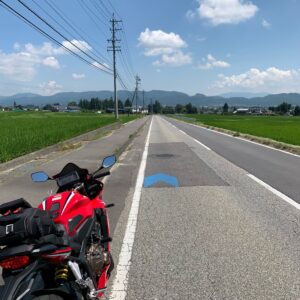 北アルプスの麓を南北に走る山麓線にてwith CBR650R②