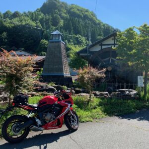 R292にほど近い赤岩水車にてwith CBR650R