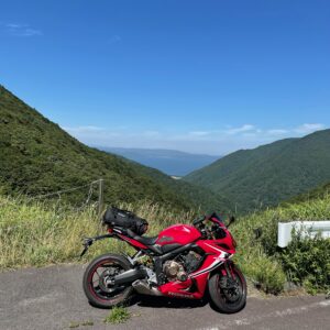 御霊櫃峠より猪苗代湖の眺めwith CBR650R