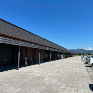 快晴の「道の駅猪苗代」にて