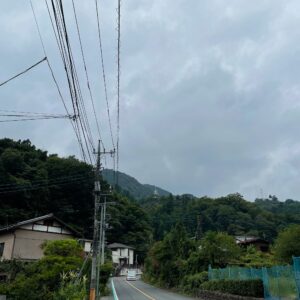 r53からチラ見えした鳥居観音の塔