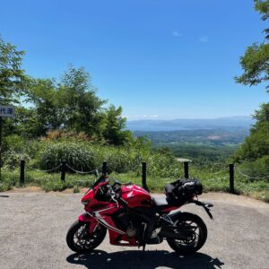 磐梯山ゴールドラインの山湖台にてwith CBR650R②