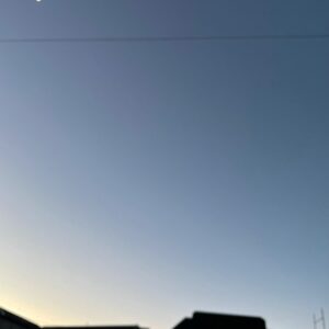 出発前の埼玉自宅近くの朝空