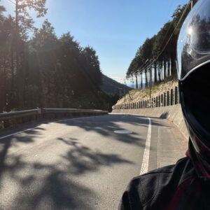 裾野市と芦ノ湖を結ぶr337のロード風景③