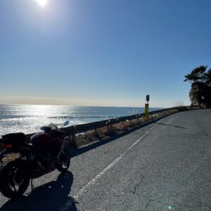 海沿いの道「浜街道」を走るCBR650R③