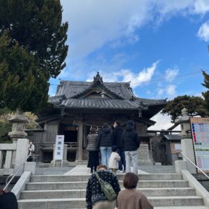 葉山・森戸神社で参拝
