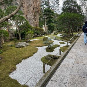 鎌倉・報国寺の日本庭園にて