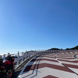 清澄山道ループ橋にてwith CBR650R