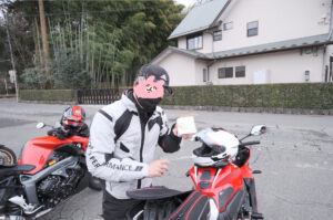 二の岡フーヅさんのボローニャソーセージお買い上げのchizuo