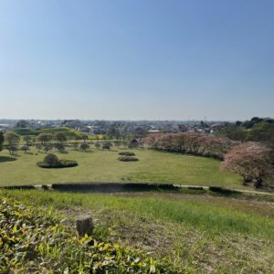 丸墓山古墳の頂上からの眺め②