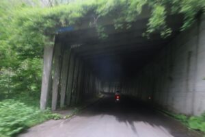 R252六十里越ルートを爆走中