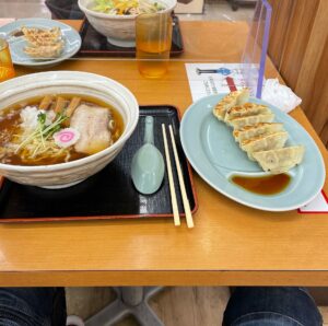 東北道・上河内SAで食べたラーメン&餃子