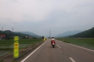 夕刻迫るR289の自然ロードを走る②