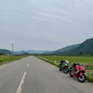 日本原風景的なR289の田園ロードにてwith CBR650R & ninja650②