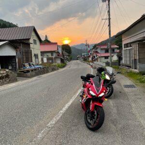 サンセット間近のR121にて