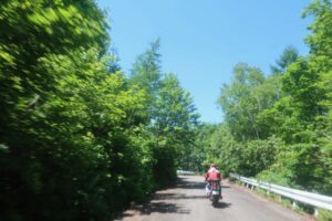 林道小熊黒沢線を登り小熊山パラグライダー場を目指す④