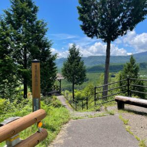 九蔵峠展望台にて