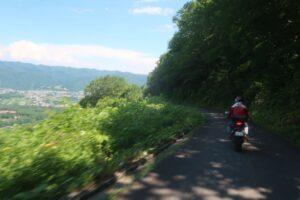 黒菱スカイラインを下り終える