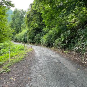 山形県r289のダートエリアを走る