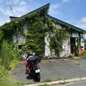 山形県長井市のカレー専門店「ダンガリー」さんの外観
