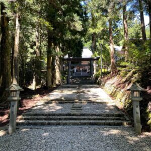 大山白山神社の二の鳥居?