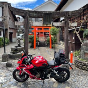 郡上八幡・やなか水の小径にてwith CBR650R②
