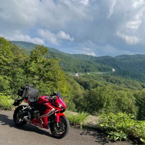 山岳街道「六十里越街道／旧道112号」を走るCBR650R③
