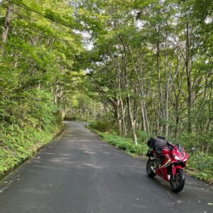 山岳街道「六十里越街道／旧道112号」を走るCBR650R⑤