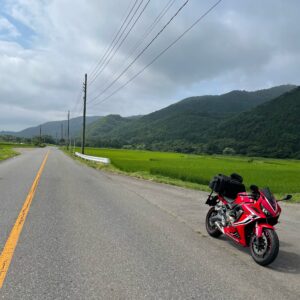 福島県r29を北上するCBR650R②