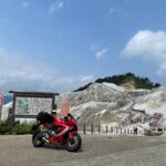 秋田県の山深い場所にある川原毛地獄にてwith CBR650R