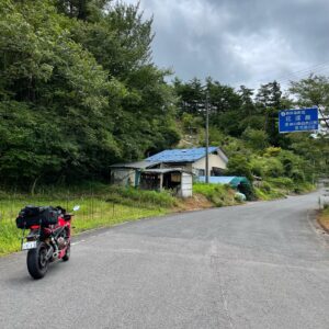広域林道花塚線にてwith CBR650R