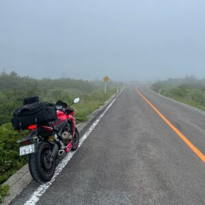 霧が濃くなってきた蔵王エコーラインwith CBR650R