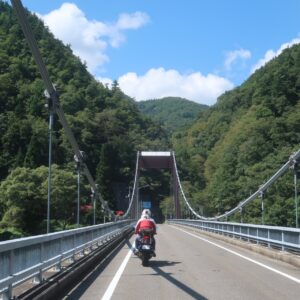 只見川を越える麻生大橋を渡る②