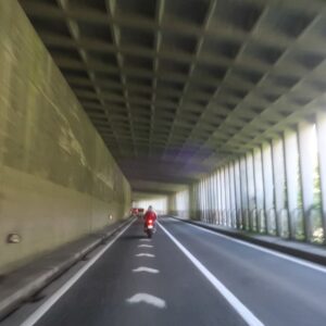 R252のスノーシェッド風景