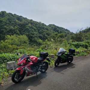 道院高原へ山道を走るwith CBR650R & ninja650