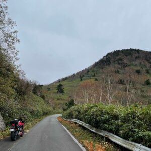 長野県r112の秋らしい風景にてwith CBR650R⑤