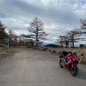 高峰高原と湯ノ丸高原をつなぐダートロード・湯ノ丸高峰林道を走るwith CBR650R⑤
