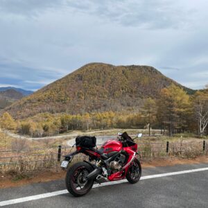 秋風景が広がる東御嬬恋線／r94を走るwith CBR650R