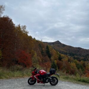 長野県r112の秋らしい風景にてwith CBR650R②