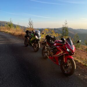 八溝山頂からサンセット間近の林道的ロードを走る③